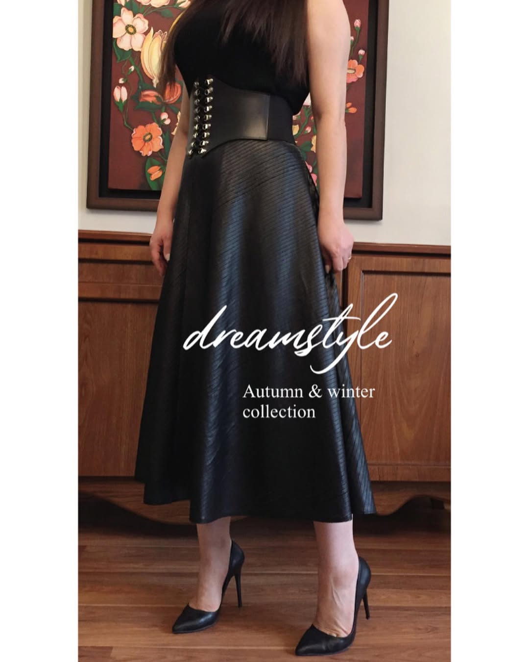 دامن چرم نیم کلوش زنانه